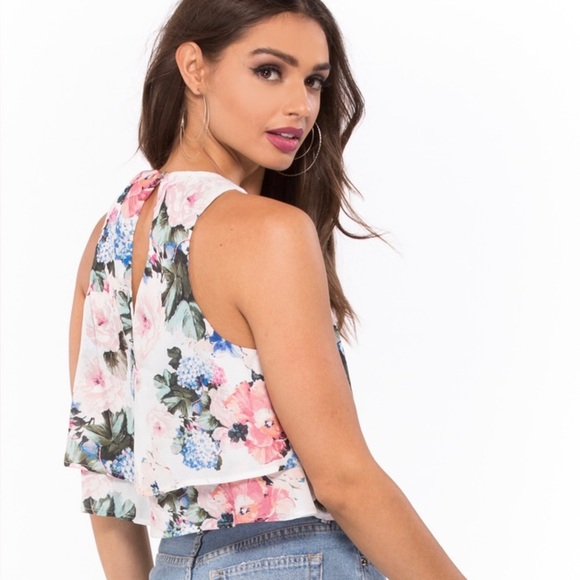 NWT Show Me Your Mumu The King Crop Top | Floral Flowy Tiered Top size Small - Picture 2 of 6